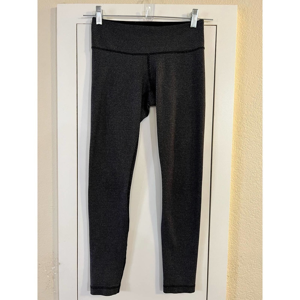 Lululemon Wunder Under Pant Size 4